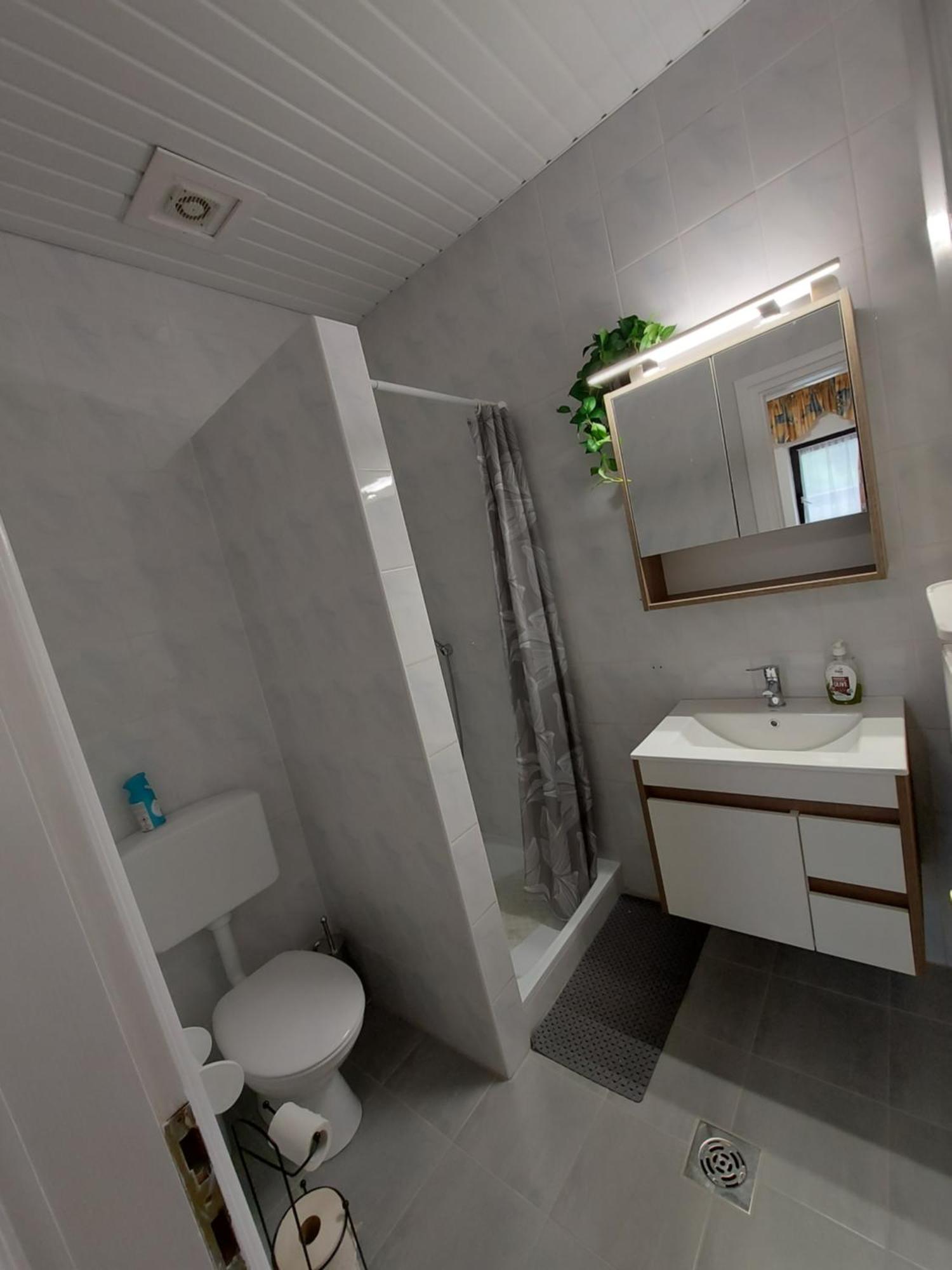 Istvan Apartmanok Кестхей Экстерьер фото