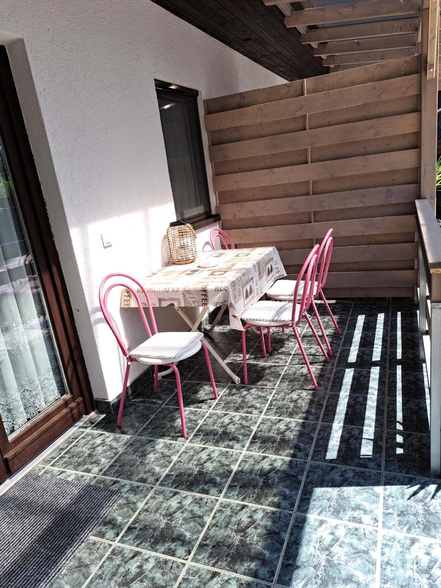 Istvan Apartmanok Кестхей Экстерьер фото